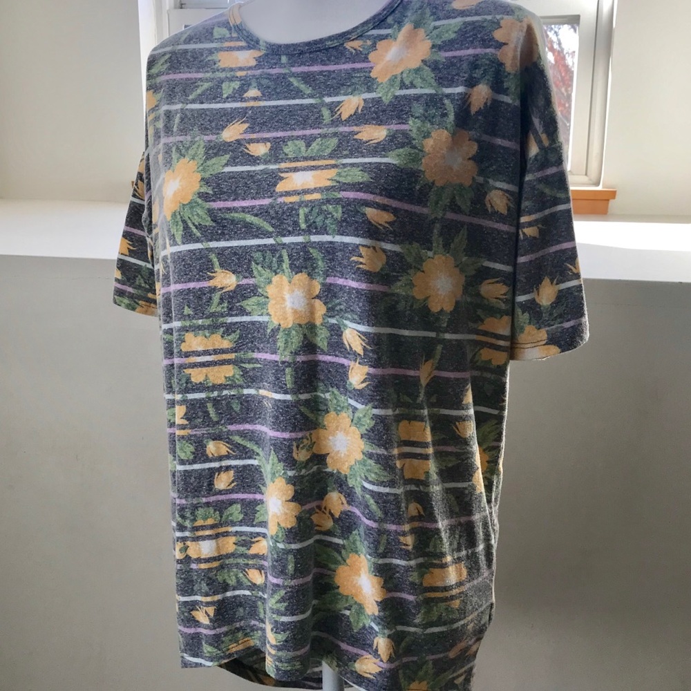 LULAROE - Irma - Yellow flower print